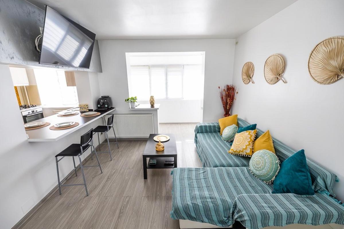 Apartament Expoparc ピテシュティ エクステリア 写真