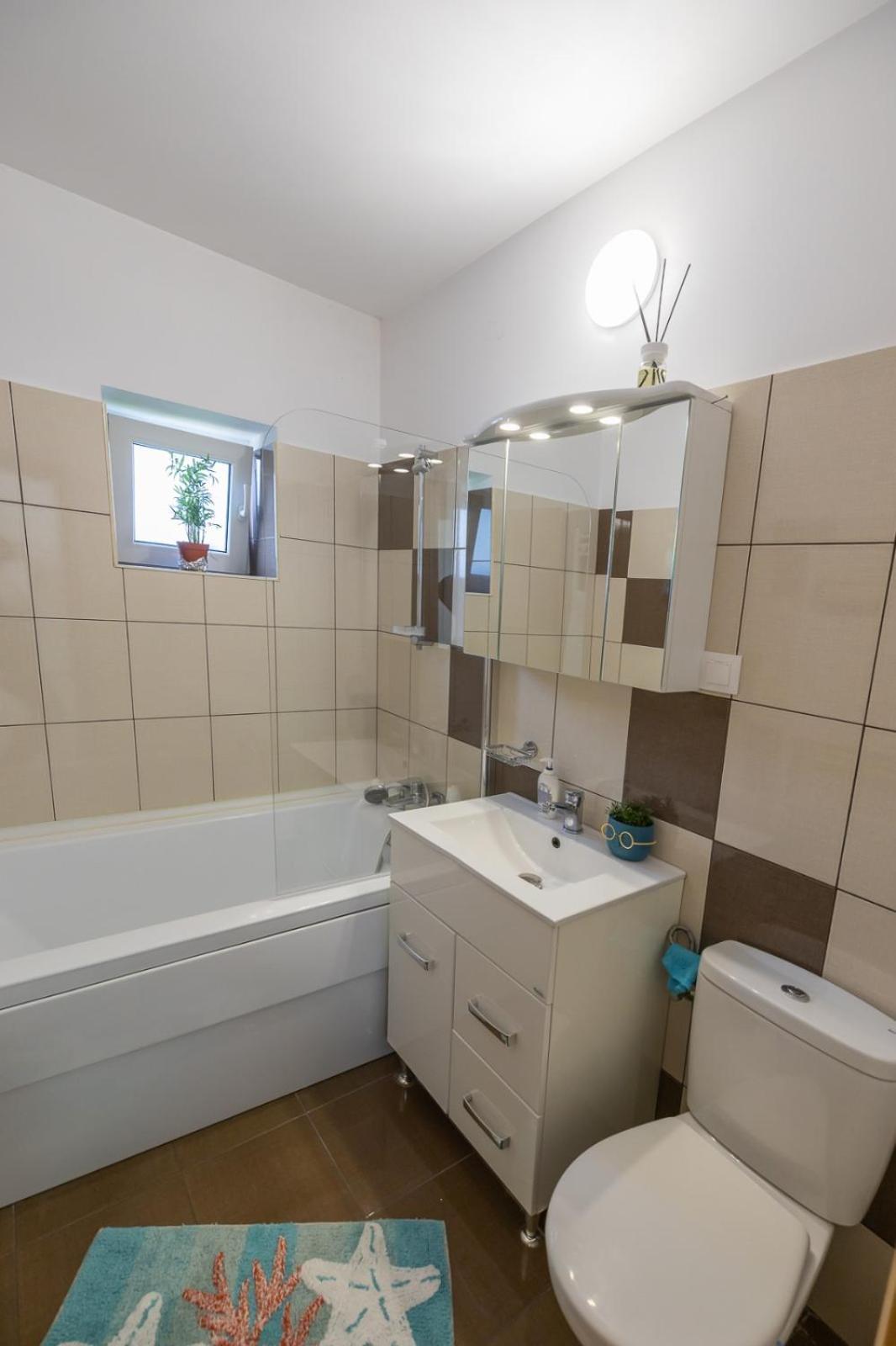 Apartament Expoparc ピテシュティ エクステリア 写真